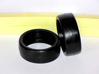 Slick Rubber tires incl. foam (2St.) - S18 TC