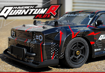 Samochód zdalnie sterowany RC #150350 QuantumR Flux 4S 1/8 4WD Muscle Car - Black/Red Model Auto RC